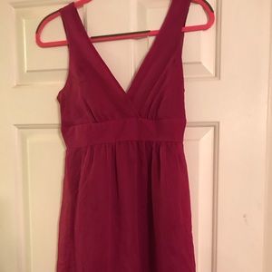 V neck dress